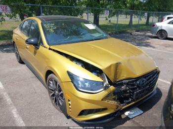  Salvage Hyundai SONATA