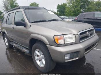  Salvage Nissan Pathfinder