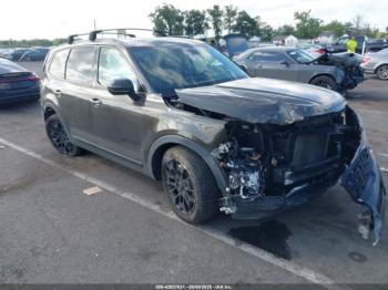  Salvage Kia Telluride