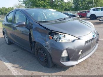  Salvage Toyota Prius c