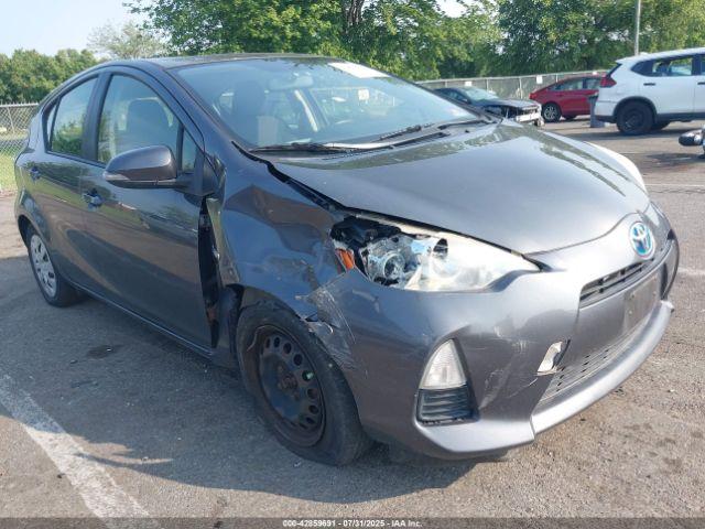  Salvage Toyota Prius c