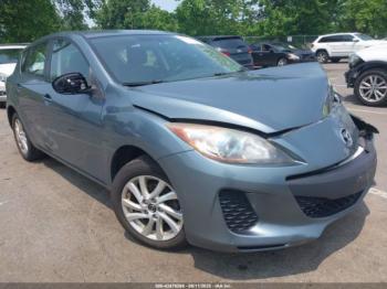  Salvage Mazda Mazda3