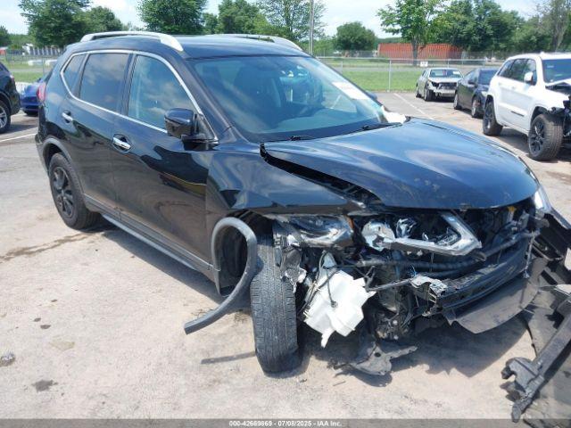  Salvage Nissan Rogue