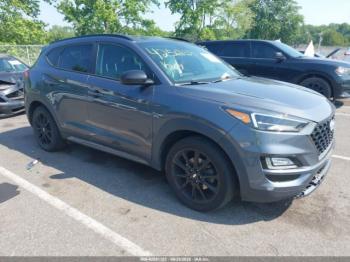  Salvage Hyundai TUCSON
