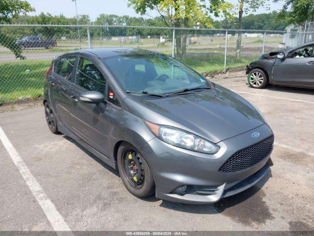  Salvage Ford Fiesta
