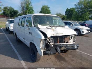  Salvage Dodge Ram Van
