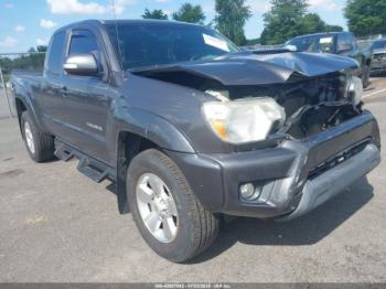  Salvage Toyota Tacoma