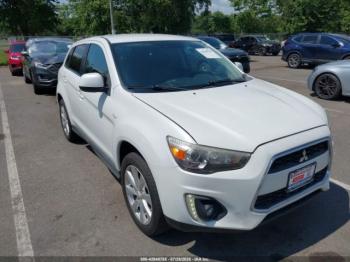  Salvage Mitsubishi Outlander