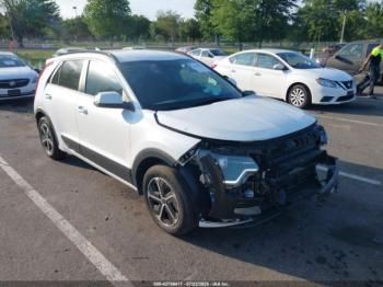  Salvage Kia Niro