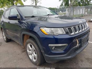  Salvage Jeep Compass