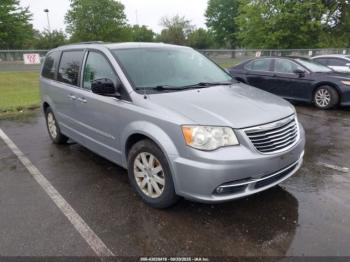  Salvage Chrysler Town & Country
