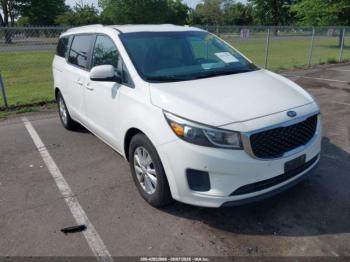  Salvage Kia Sedona