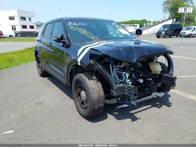  Salvage Ford Police Interceptor