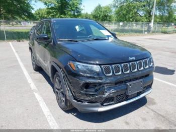  Salvage Jeep Compass