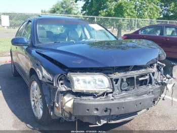  Salvage Volvo S80