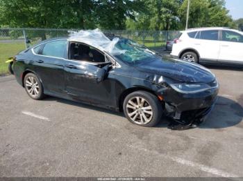  Salvage Chrysler 200