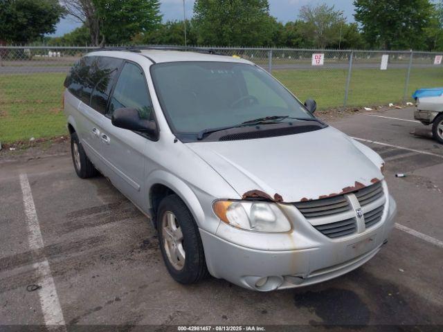  Salvage Dodge Grand Caravan