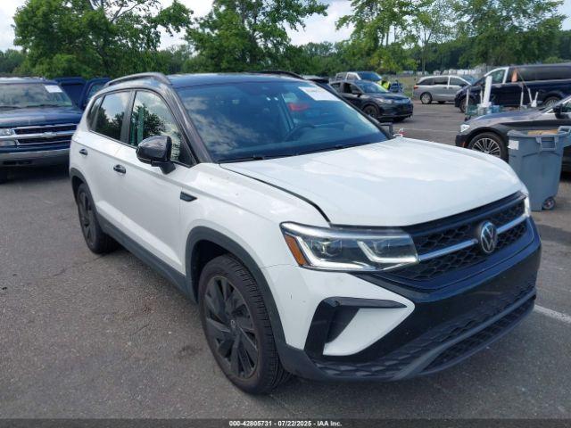  Salvage Volkswagen Taos