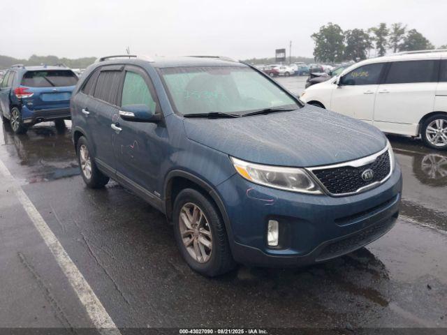  Salvage Kia Sorento