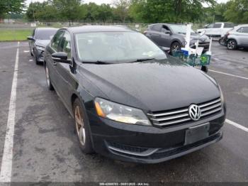  Salvage Volkswagen Passat