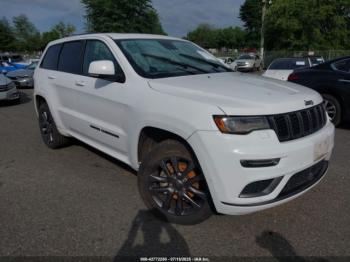  Salvage Jeep Grand Cherokee