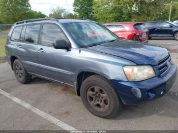  Salvage Toyota Highlander
