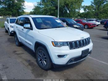  Salvage Jeep Grand Cherokee