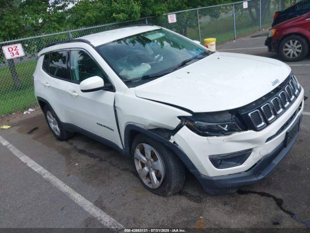  Salvage Jeep Compass
