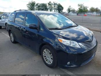  Salvage Toyota Sienna