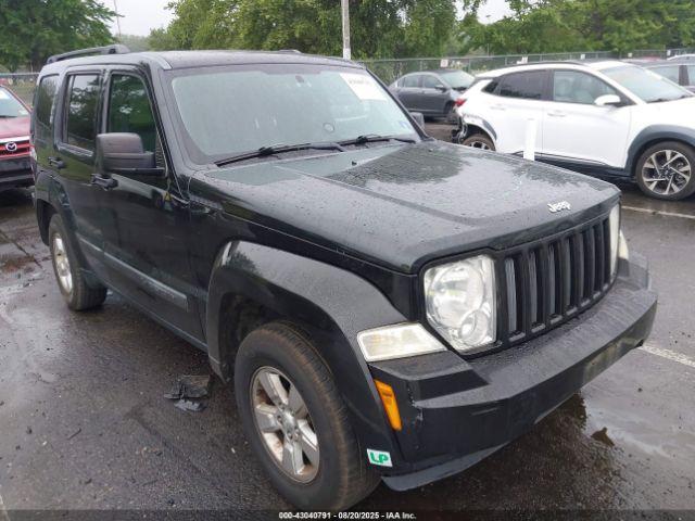 Salvage Jeep Liberty