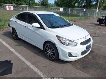  Salvage Hyundai ACCENT