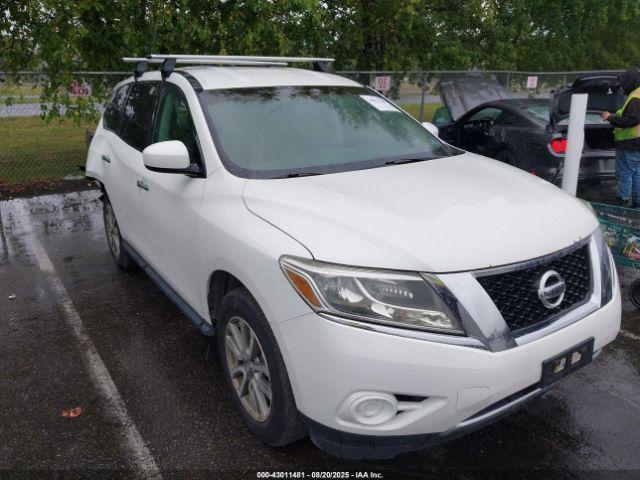  Salvage Nissan Pathfinder