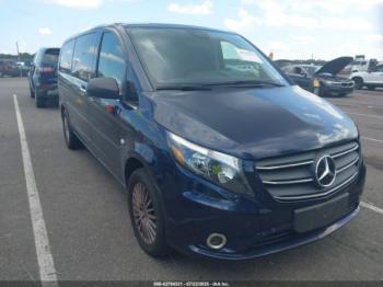  Salvage Mercedes-Benz Metris