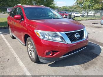  Salvage Nissan Pathfinder