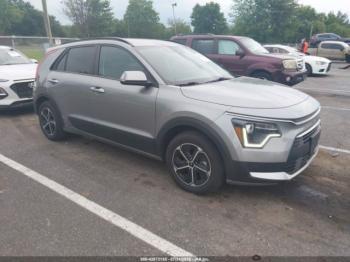  Salvage Kia Niro
