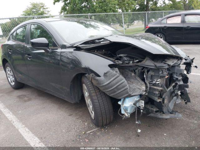  Salvage Mazda Mazda3