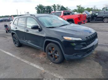  Salvage Jeep Cherokee