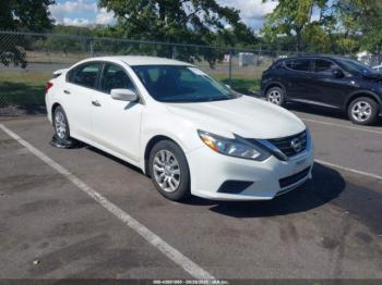  Salvage Nissan Altima