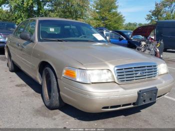  Salvage Ford Crown Victoria