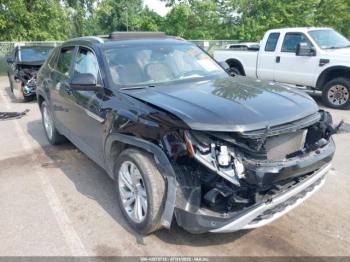  Salvage Volkswagen Atlas