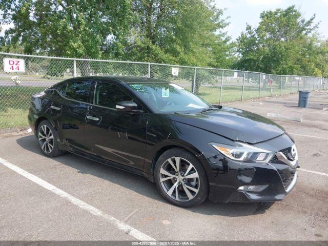 Salvage Nissan Maxima