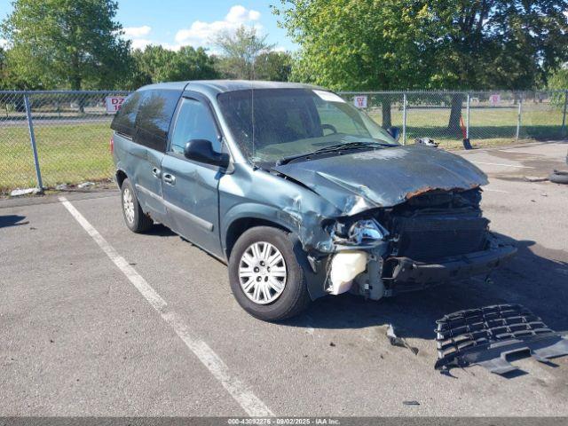  Salvage Chrysler Town & Country