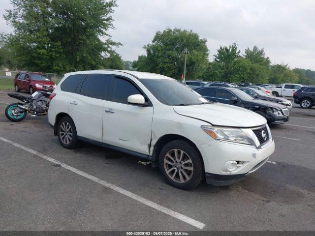  Salvage Nissan Pathfinder