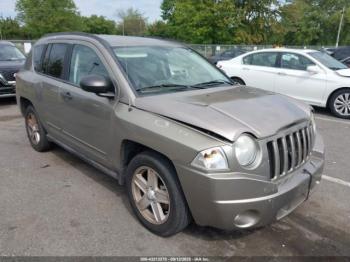  Salvage Jeep Compass