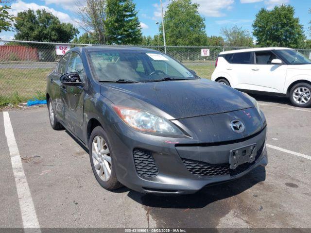  Salvage Mazda Mazda3