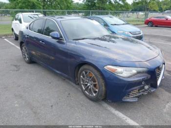  Salvage Alfa Romeo Giulia