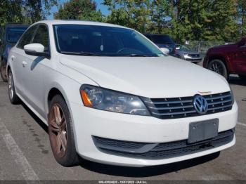  Salvage Volkswagen Passat