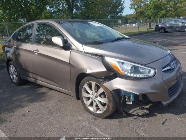  Salvage Hyundai ACCENT
