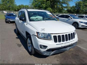  Salvage Jeep Compass