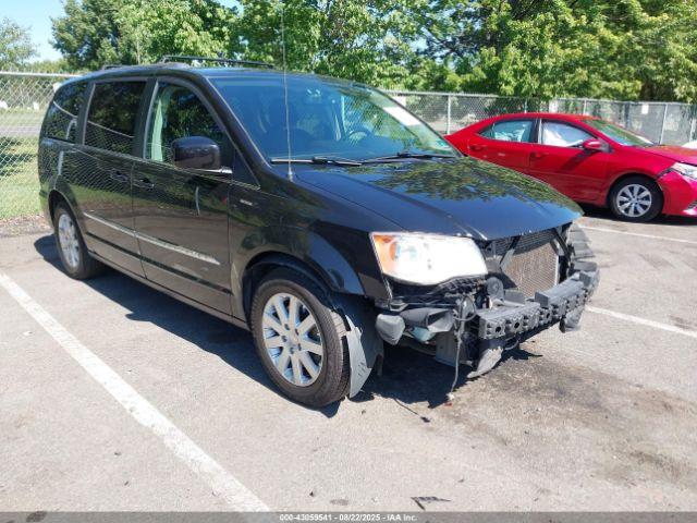  Salvage Chrysler Town & Country